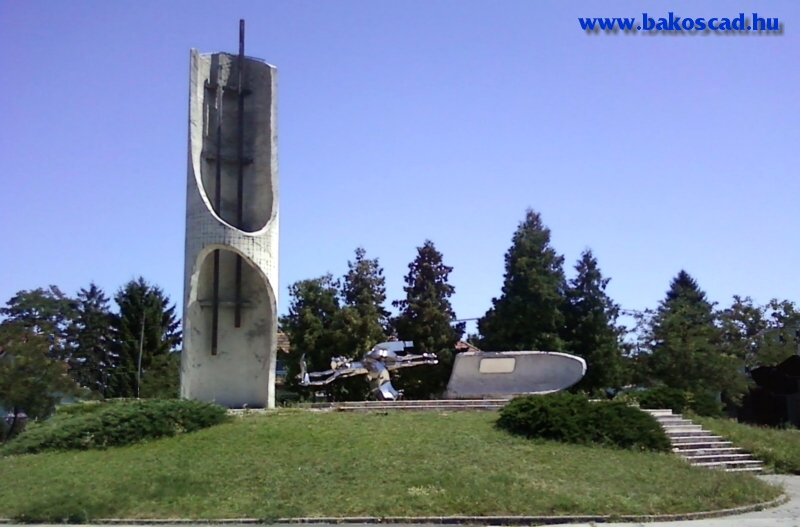 jub-180821-2-ret.jpg